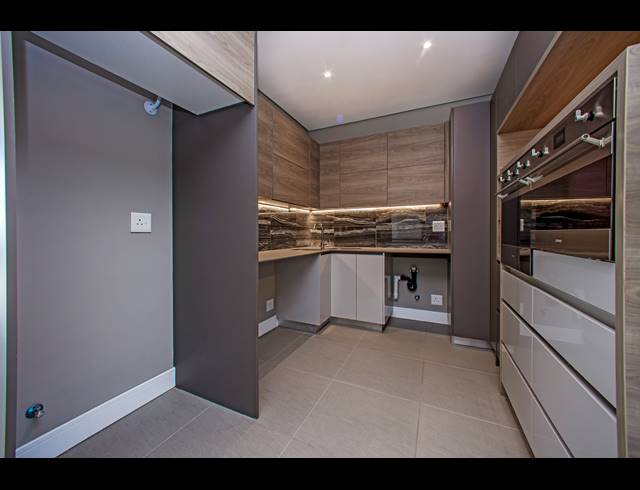 3 BEDROOM APARTMENT BLOCK TO LET IN ROSEBANK